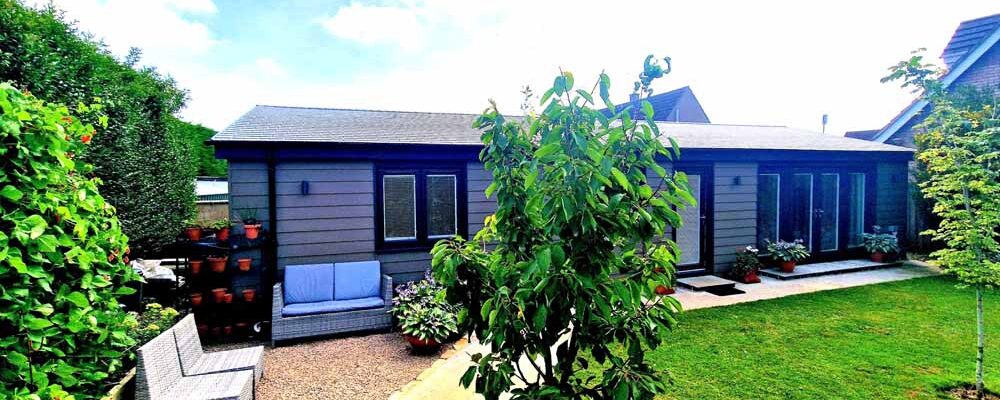 garden annexe burlington lodge view to front